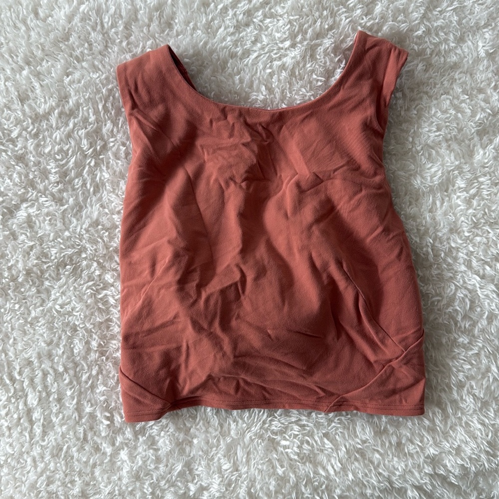Lululemon crop